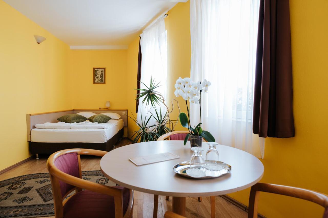 Lazar Pension & Restaurant Gheorgheni  Dış mekan fotoğraf