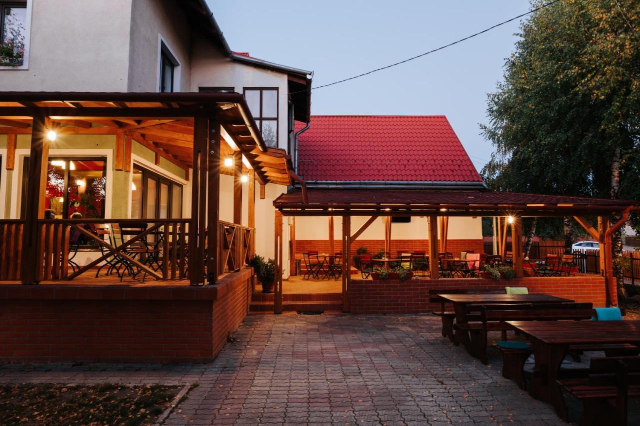 Lazar Pension & Restaurant Gheorgheni  Dış mekan fotoğraf